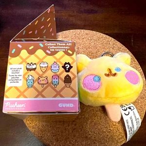 NEW SERIES 17 BOX ICE CREAM PUSHEEN SURPRISE PLUSH: Cheek as a melted po…